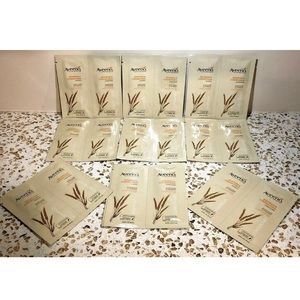 Aveeno Nourish Set Of 9